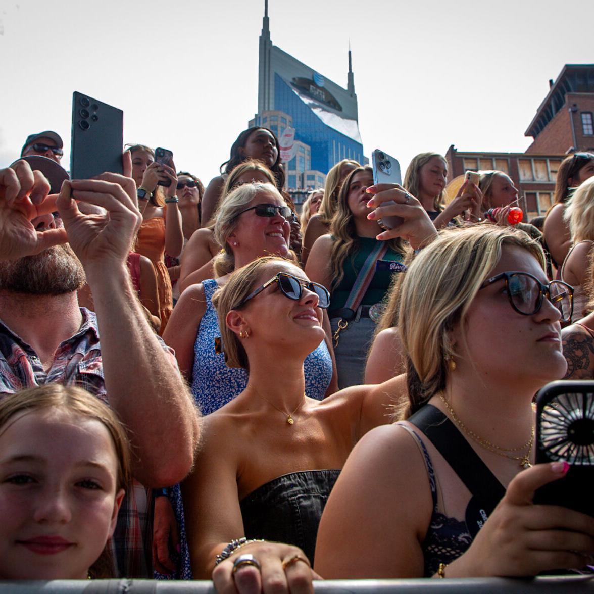 Slideshow: CMA Fest 2025, Day 1